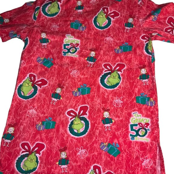 Dr Seuss Grinch 50th Birthday Nurse Scrub Christmas Medical Top Size XS - Picture 10 of 10